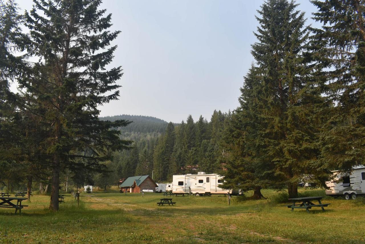 Helmcken Falls Lodge Cabin Rooms And Rv Park Clearwater Kültér fotó