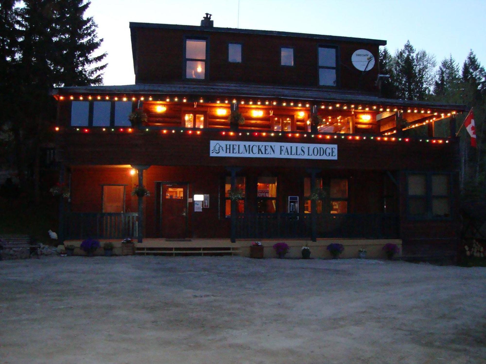 Helmcken Falls Lodge Cabin Rooms And Rv Park Clearwater Kültér fotó