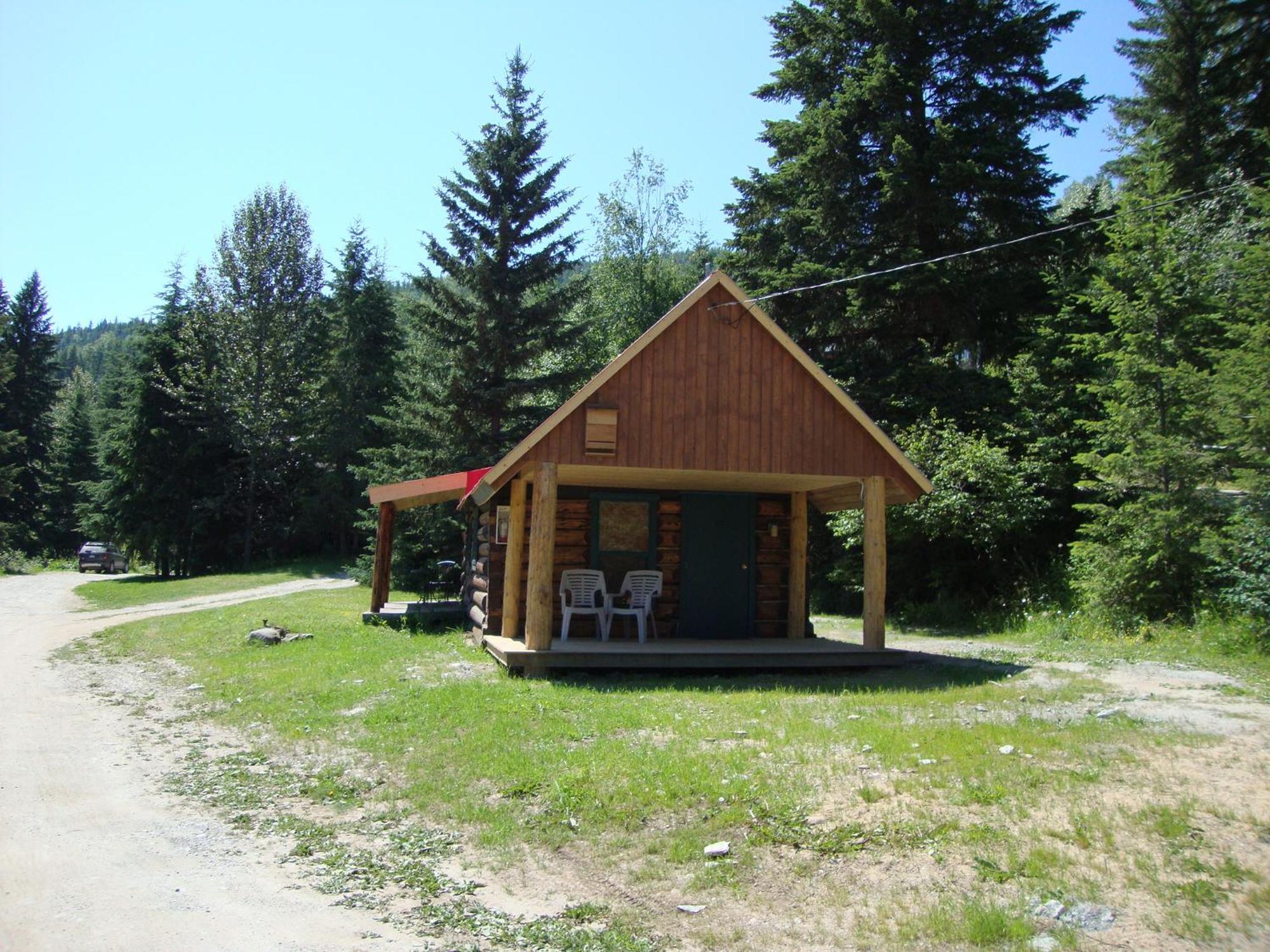 Helmcken Falls Lodge Cabin Rooms And Rv Park Clearwater Kültér fotó