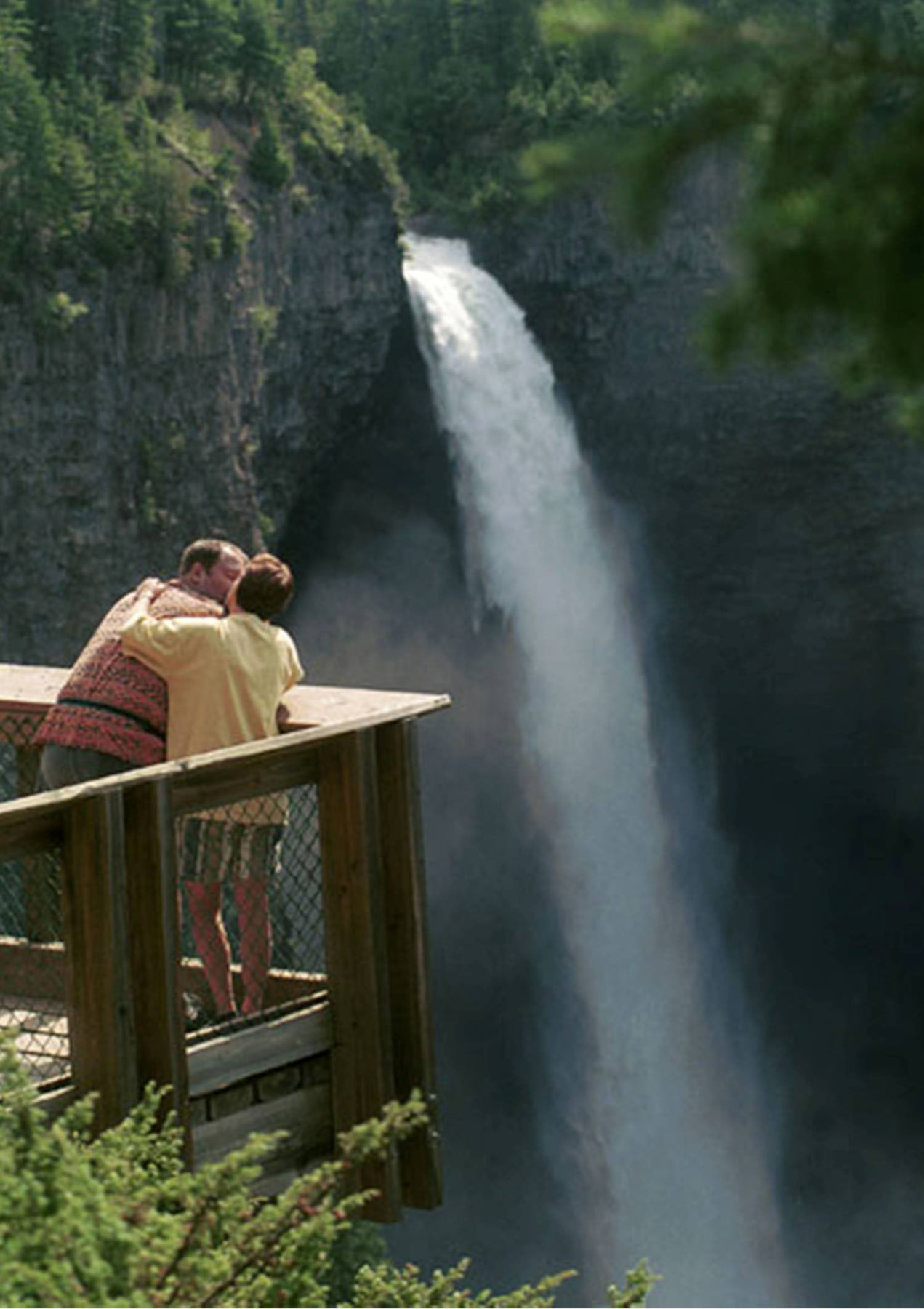 Helmcken Falls Lodge Cabin Rooms And Rv Park Clearwater Kültér fotó